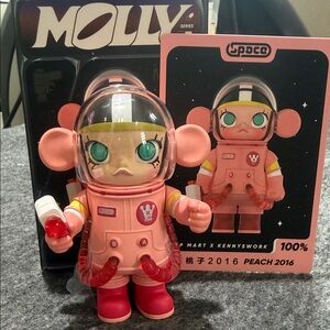 Space Molly - Series 3 Pink Astronaut - Confirmed - “Peach 2016